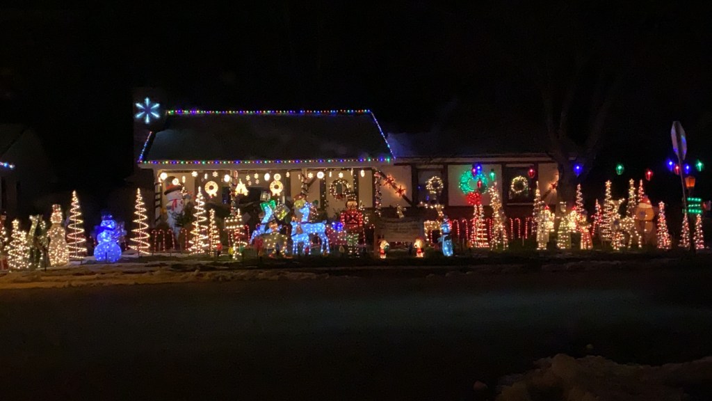 Western Pennsylvania drive-thru lights displays&nbsp;2025