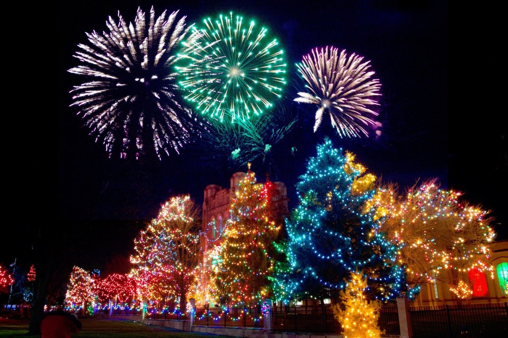 Pittsburgh area community light up&nbsp;festivals