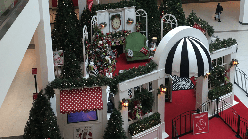 Where’s Santa? Find Santa near you in&nbsp;2022!