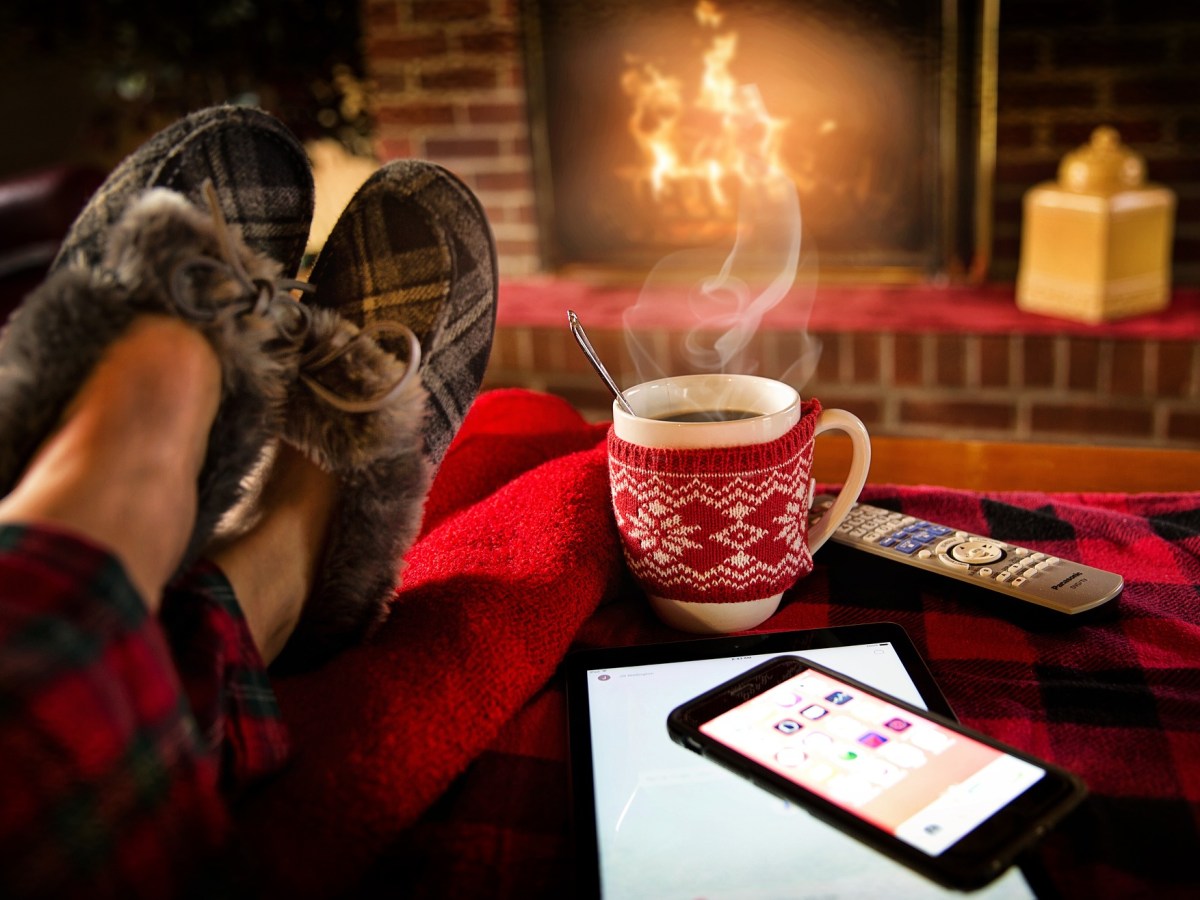 Hallmark kicks off nonstop Christmas movies on Oct.&nbsp;17
