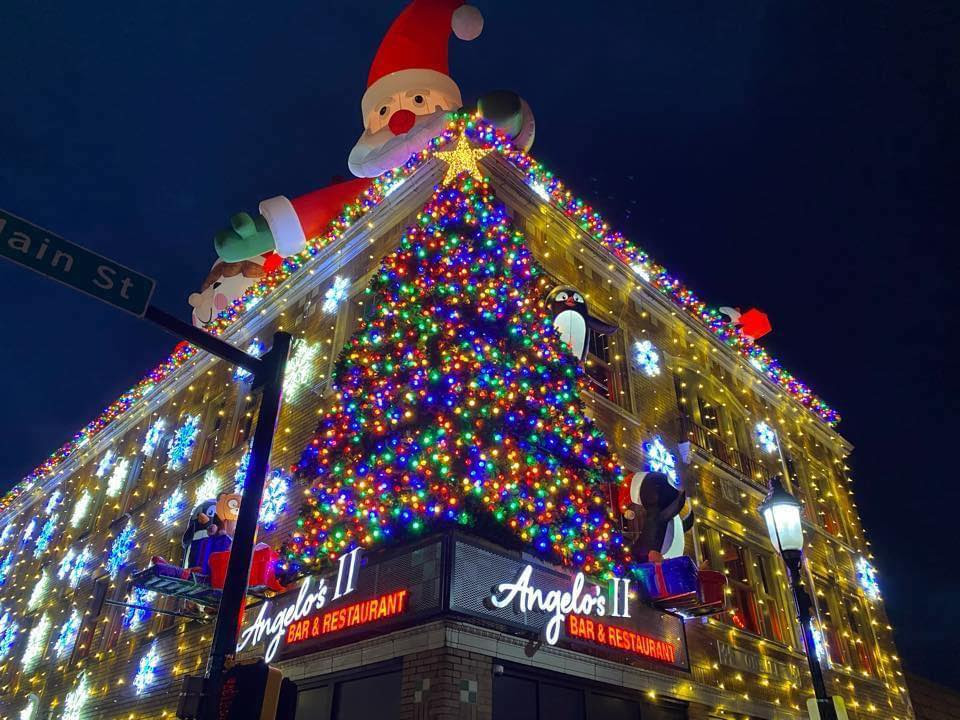 Celebrate the holidays in the Mon&nbsp;Valley