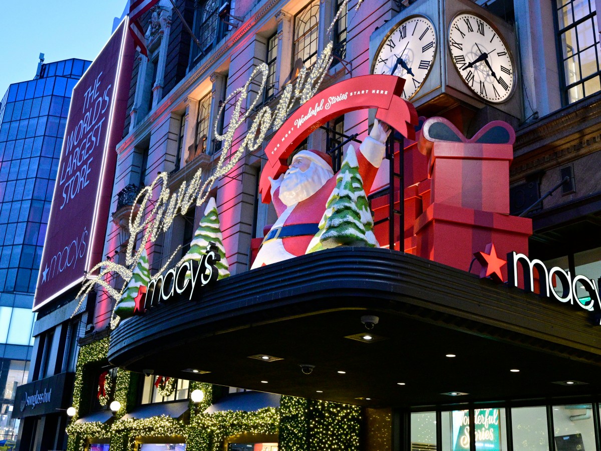 Holiday shop opens at Macy’s.com