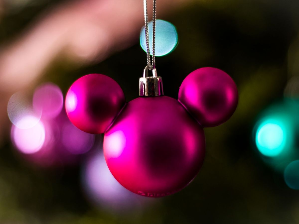 Hallmark plans holiday pop-up store at Disney&nbsp;World